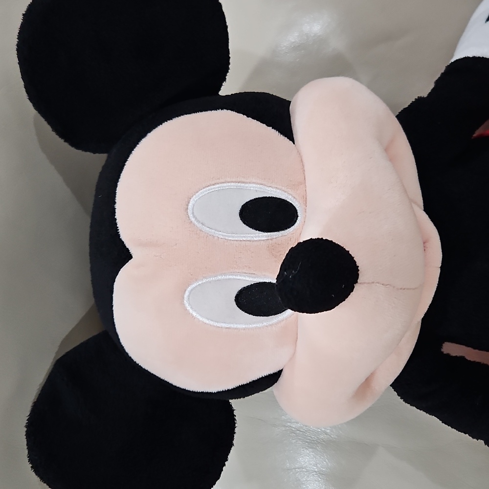 Mickey Mouse - Picture 2 of 4